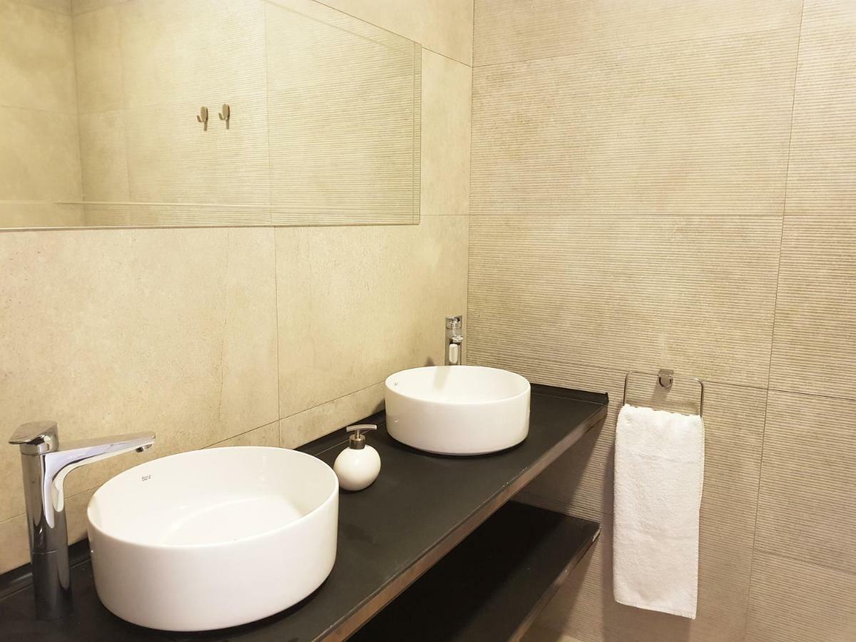 Apartamentos Granada Deluxe 3000 외부 사진